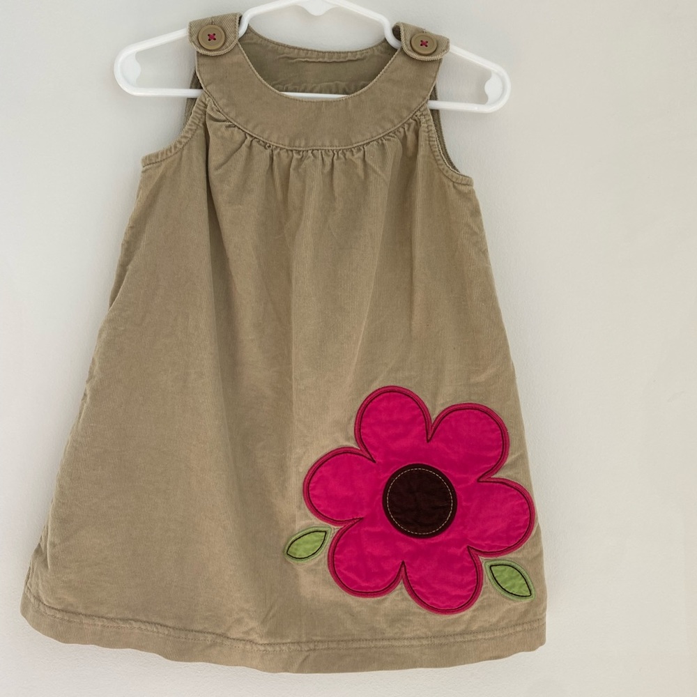 Carters Baby Girl lightweight Tan Corduroy Romper Dress Pink Flower Sz 24months.